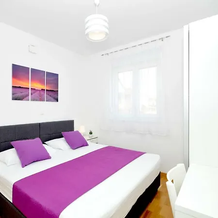 Διαμέρισμα Town